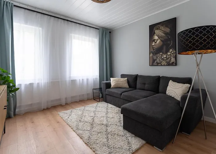 Schoenes 2-Zimmer-Apartment In Sehr Zentraler Lage